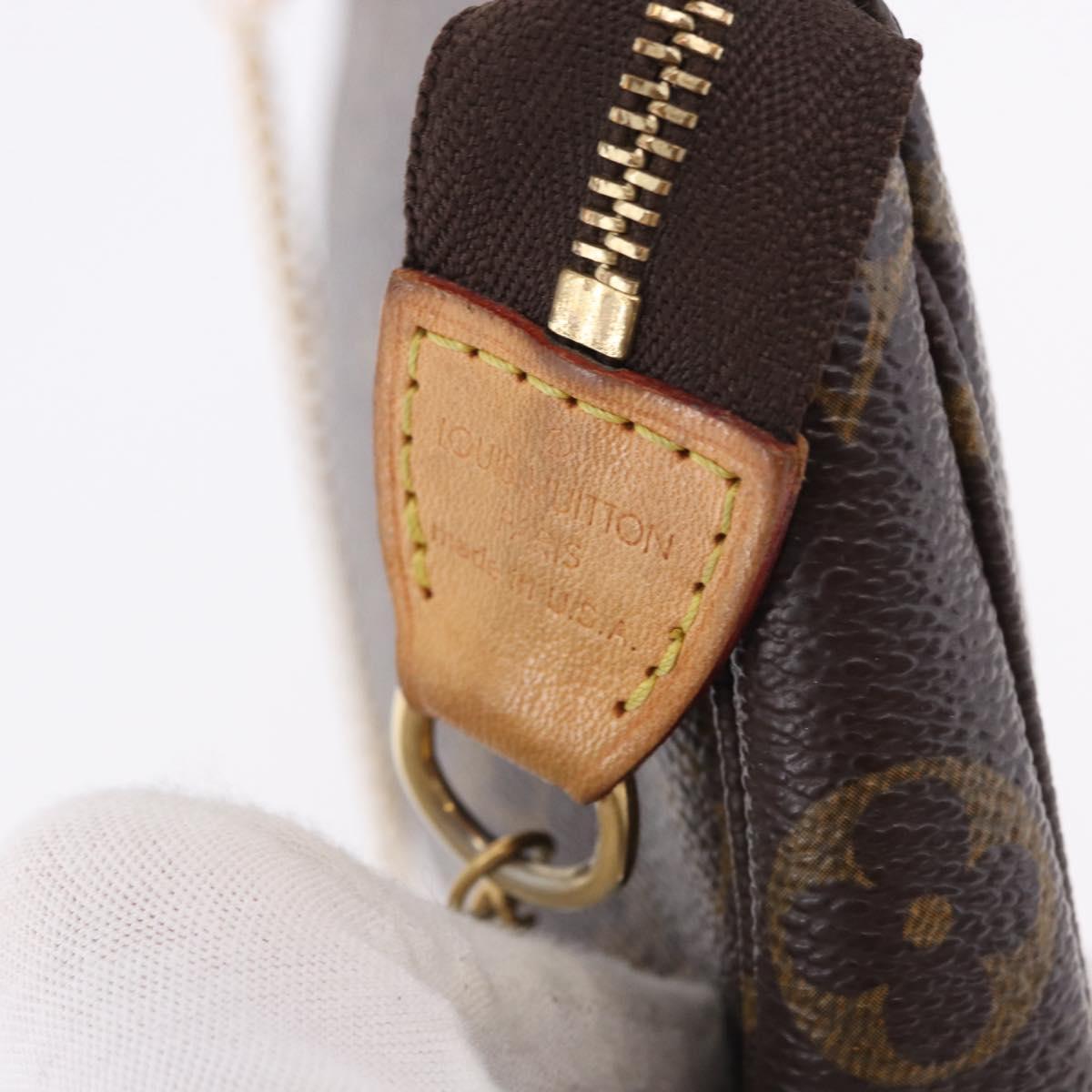 LOUIS VUITTON Monogram Mini Pochette Accessoires Pouch M58009 LV Auth 196464A