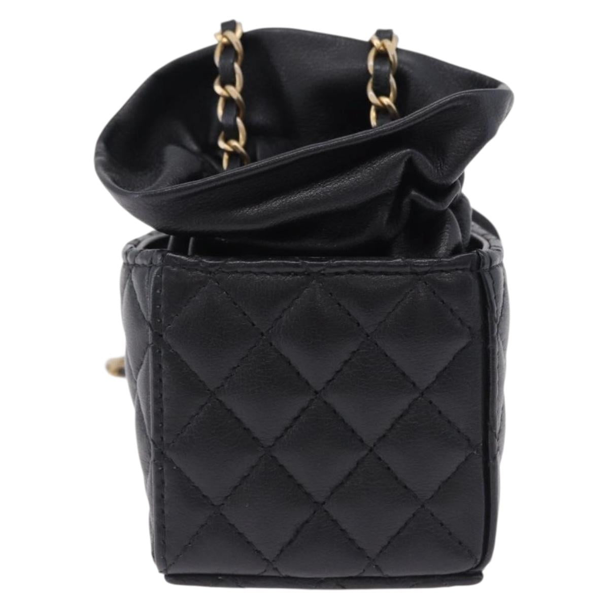 CHANEL Matelasse Chain Shoulder Pouch Lamb Skin Black Gold Tone CC Auth 196469M