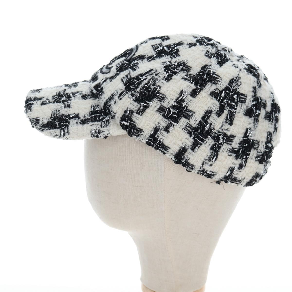 CHANEL COCO Mark Cap Tweed M White CC Auth 196483SAM
