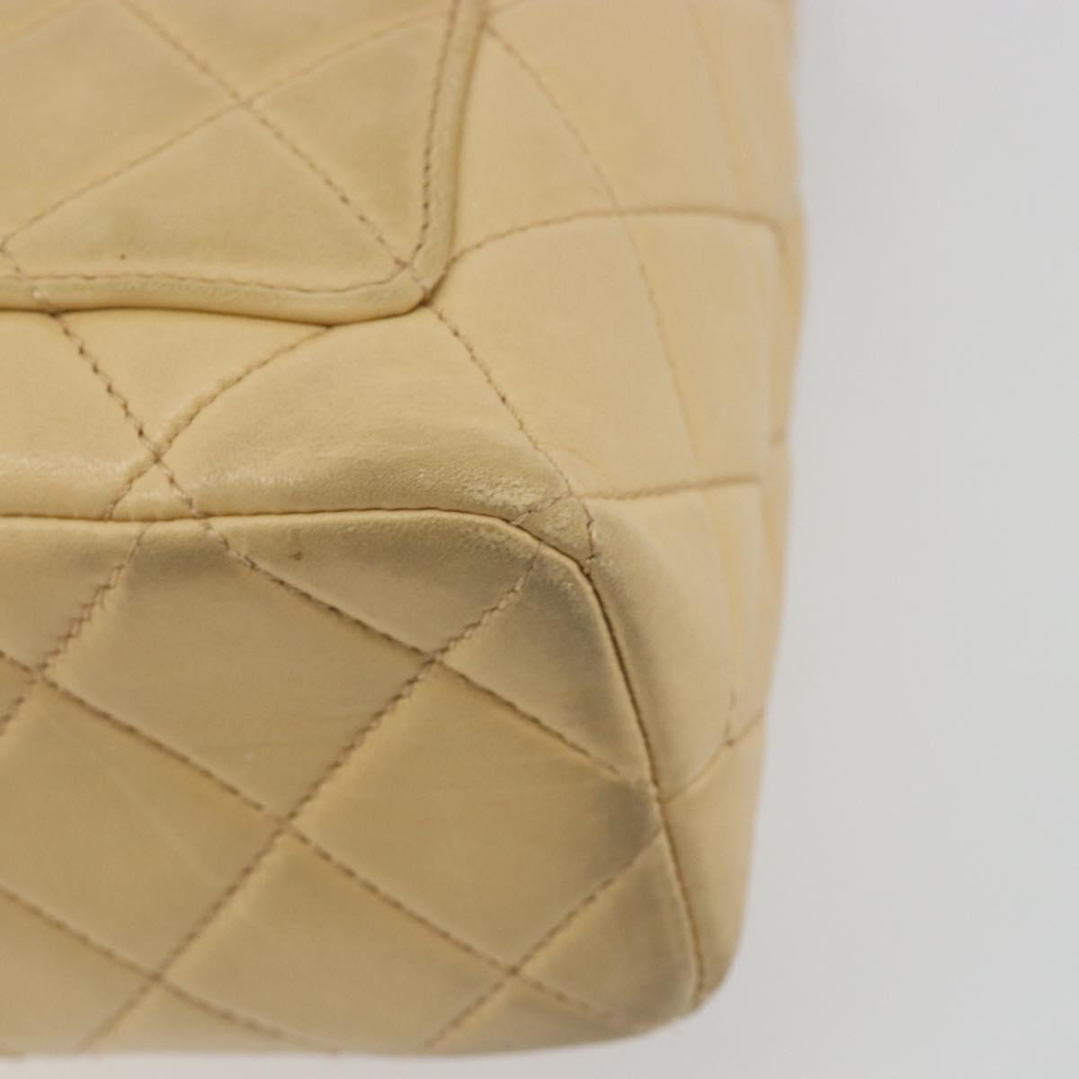 CHANEL Matelasse Chain Shoulder Bag Lamb Skin Beige CC Auth 196671A