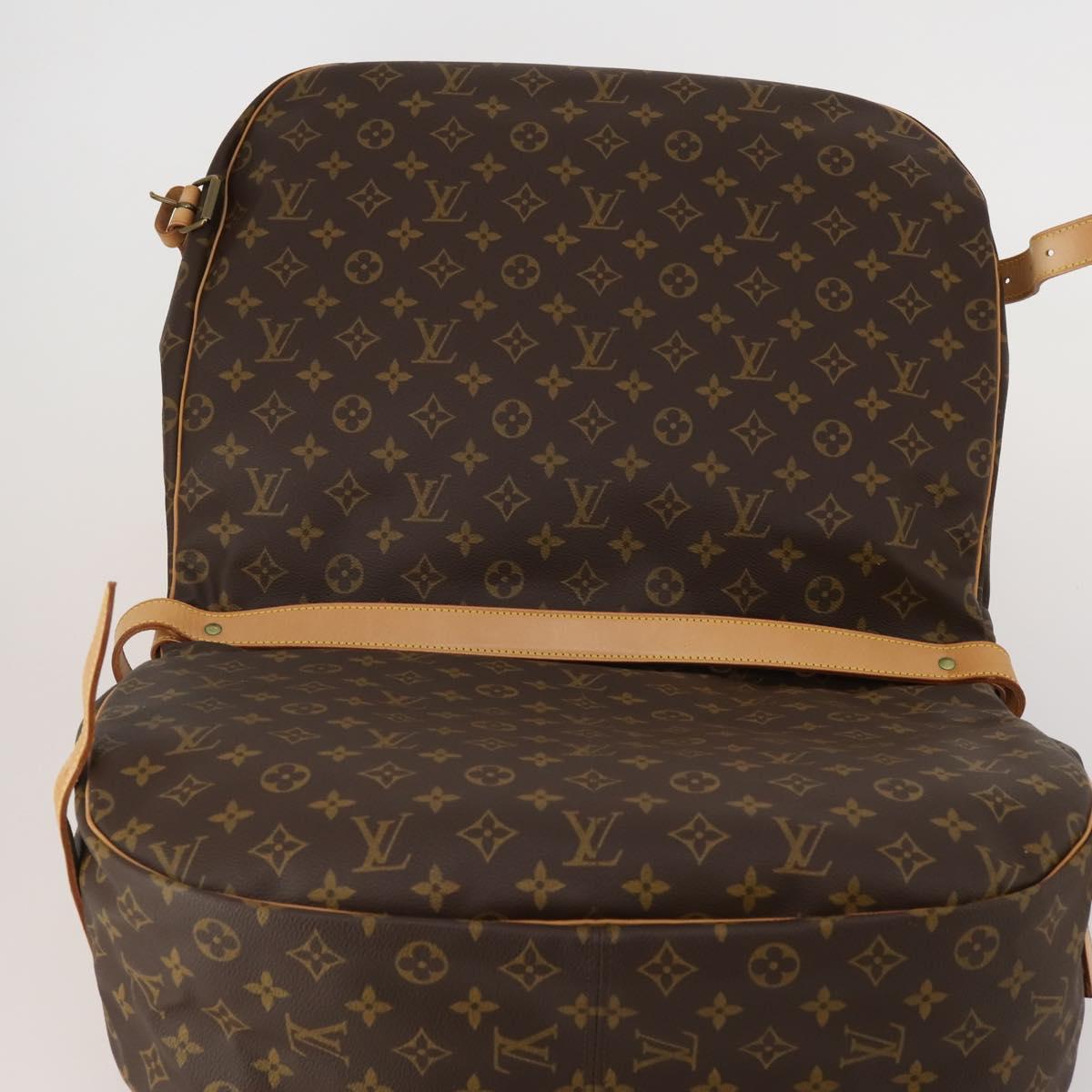 LOUIS VUITTON Monogram Saumur 43 Shoulder Bag M42252 LV Auth 196870SAV