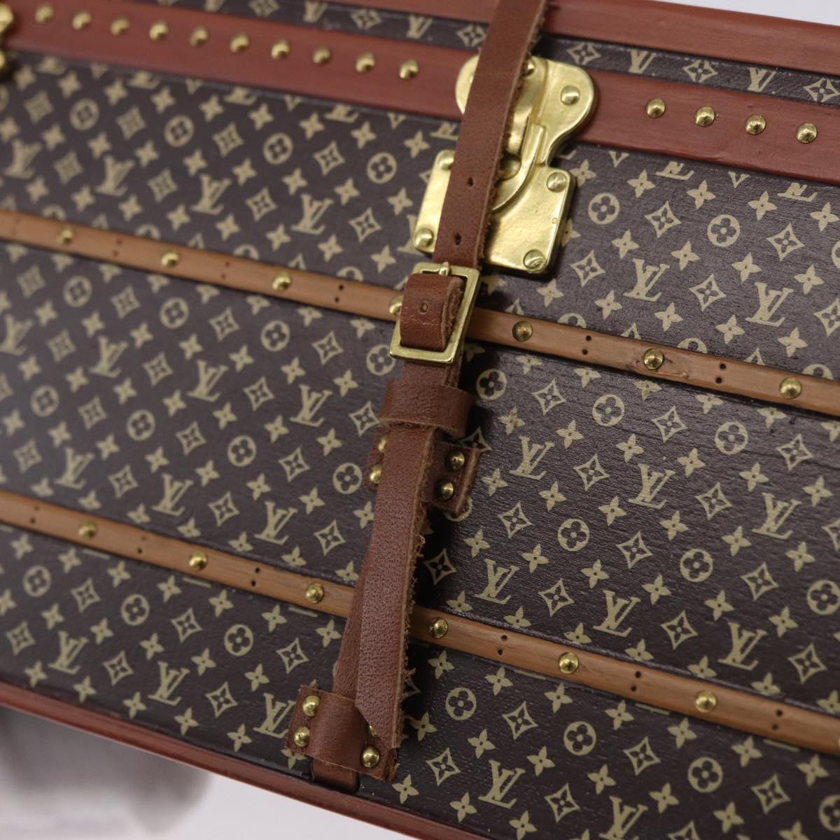 LOUIS VUITTON Miss France Paper Weight metal Brown M99408 LV Auth 196937A
