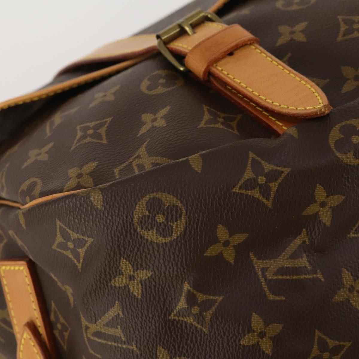 LOUIS VUITTON Monogram Saumur 43 Shoulder Bag M42252 LV Auth 197008