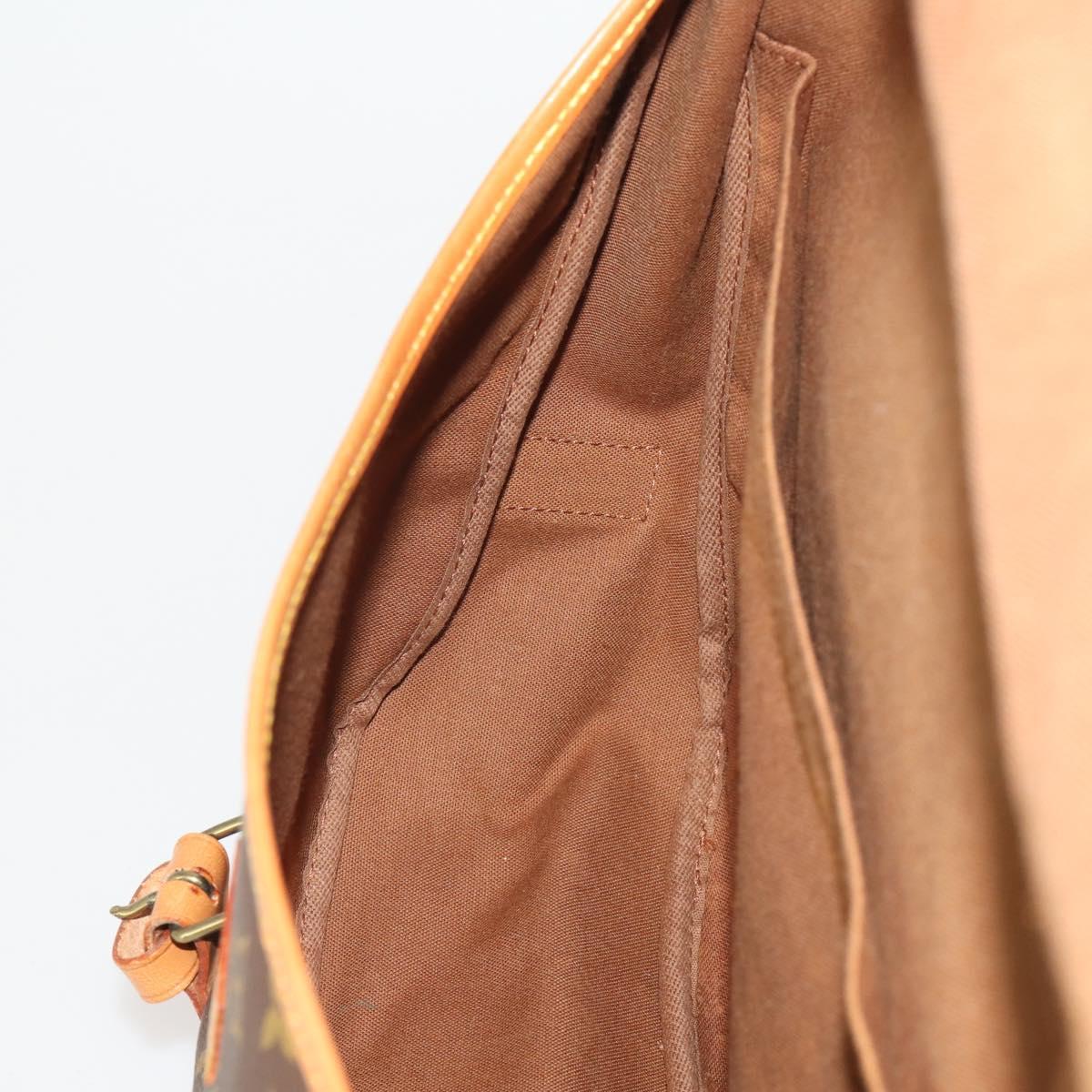 LOUIS VUITTON Monogram Saumur 43 Shoulder Bag M42252 LV Auth 197008