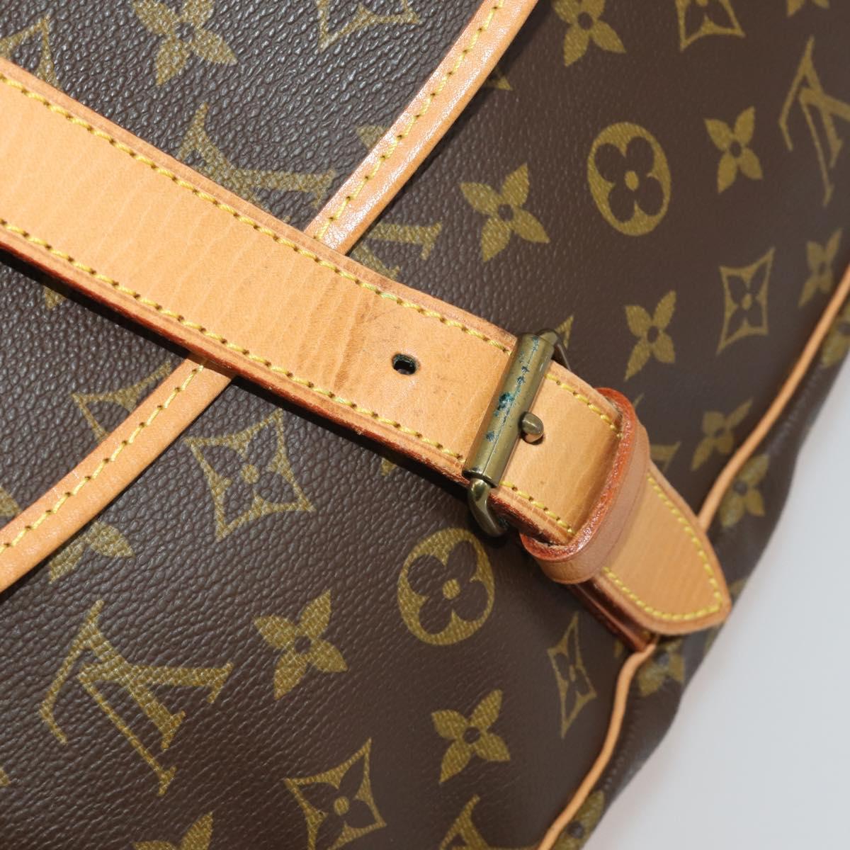 LOUIS VUITTON Monogram Saumur 43 Shoulder Bag M42252 LV Auth 197008