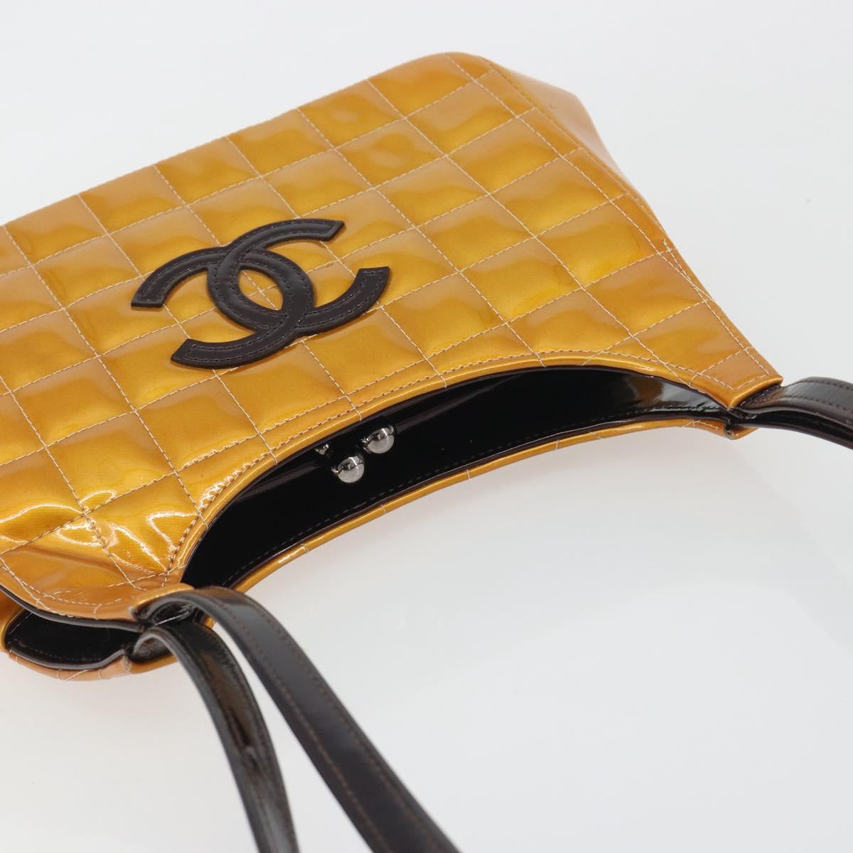 CHANEL Choco Bar line Shoulder Bag Patent leather Orange Silver CC Auth 197037A