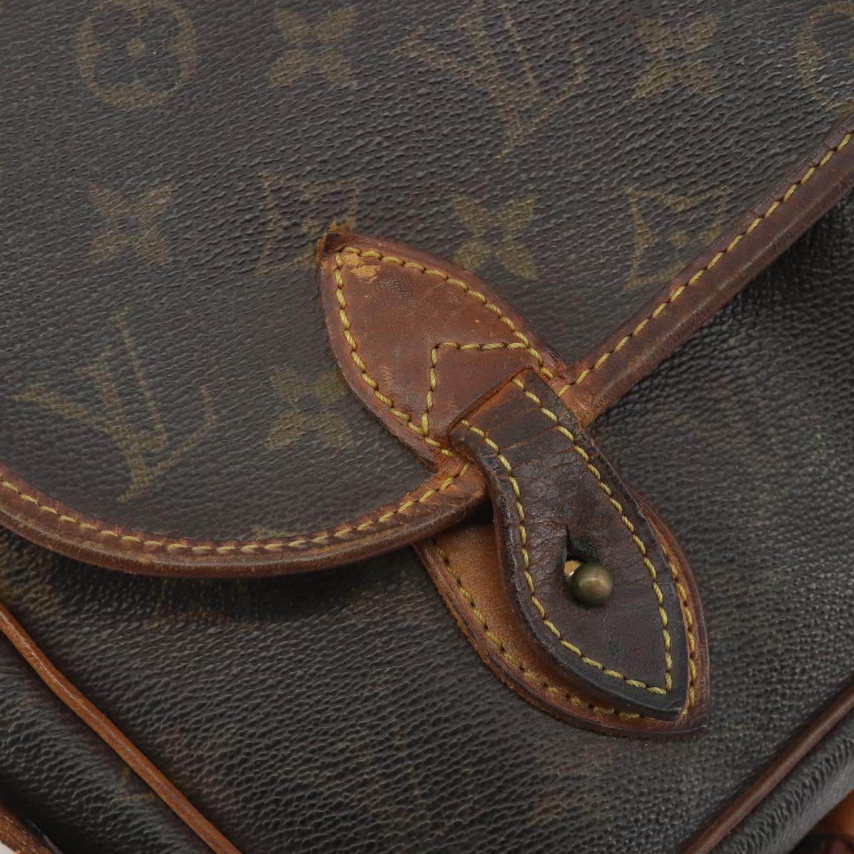 LOUIS VUITTON Monogram Gibeciere MM Shoulder Bag M42247 LV Auth 197052