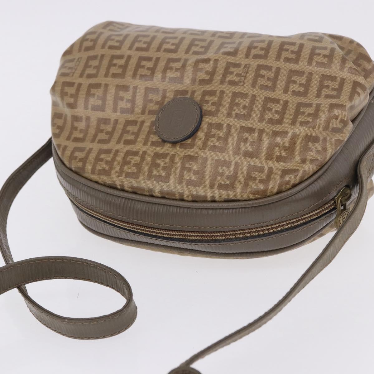 FENDI Zucchino Canvas Shoulder Bag PVC Beige Auth 197102
