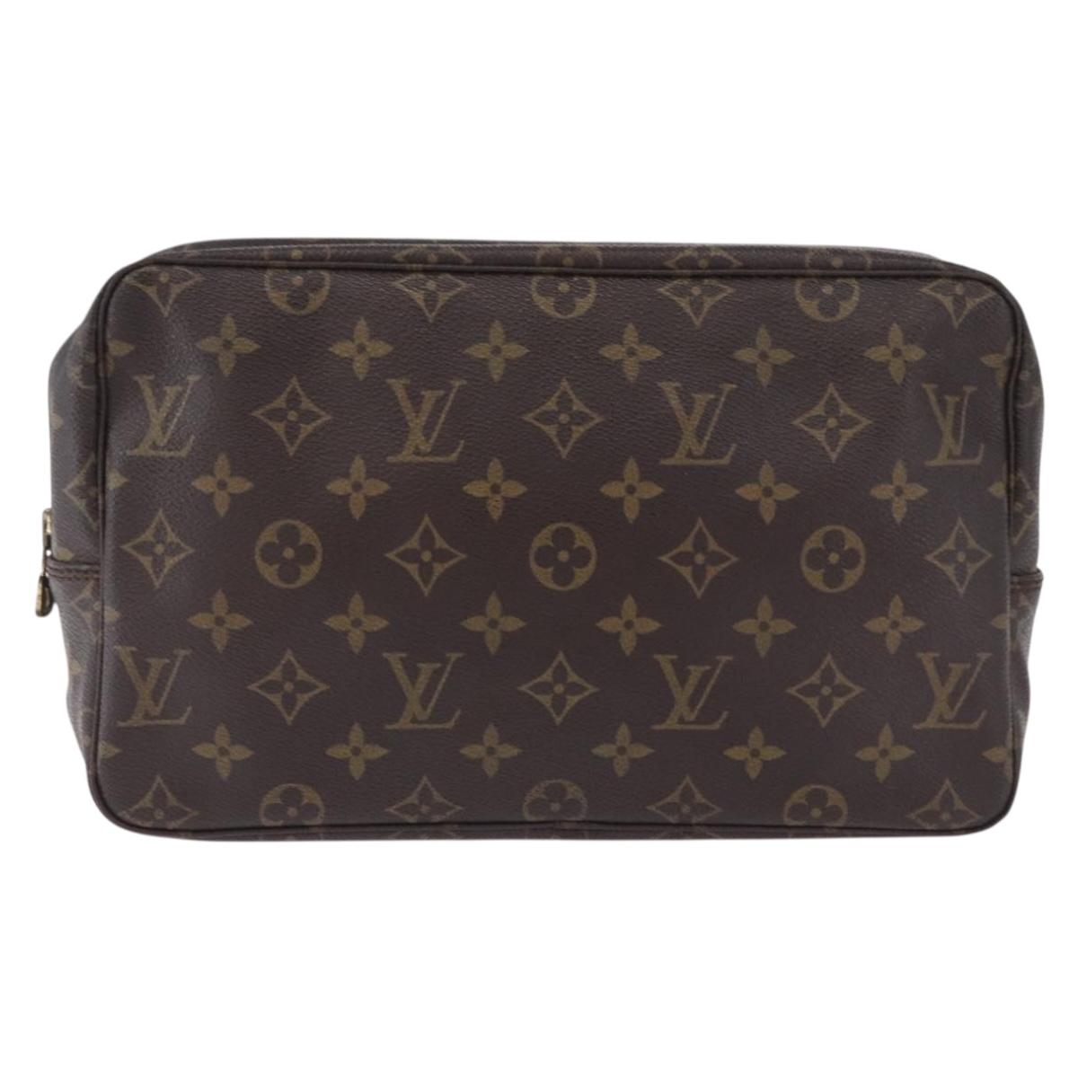 LOUIS VUITTON Monogram Trousse Toilette 28 Clutch Bag M47522 LV Auth 197165