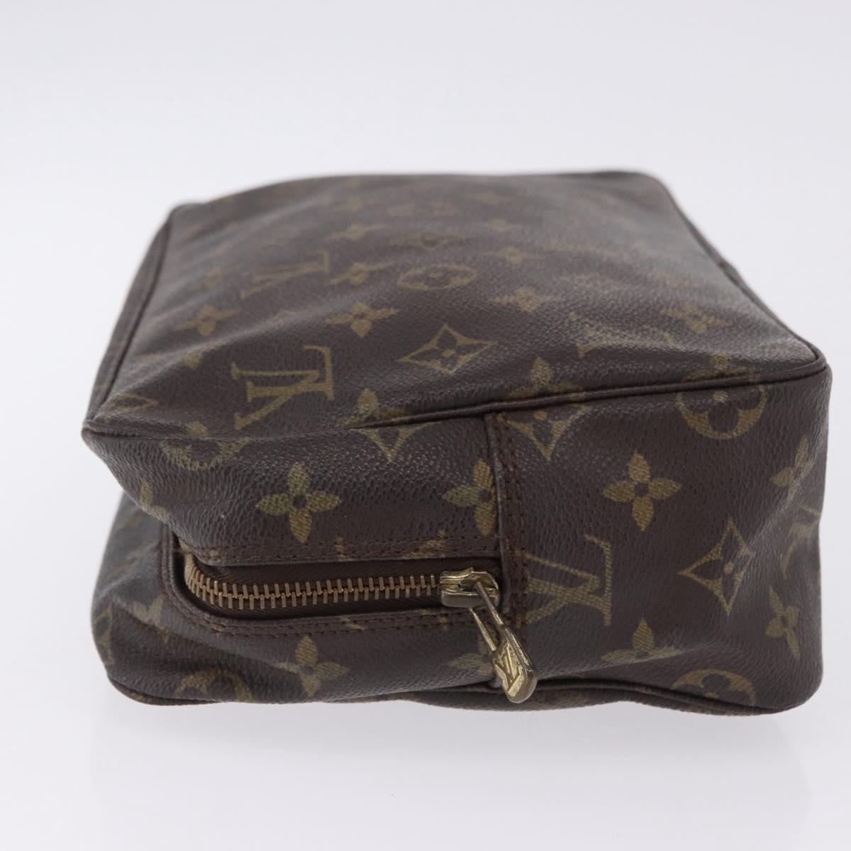 LOUIS VUITTON Monogram Trousse Toilette 28 Clutch Bag M47522 LV Auth 197165