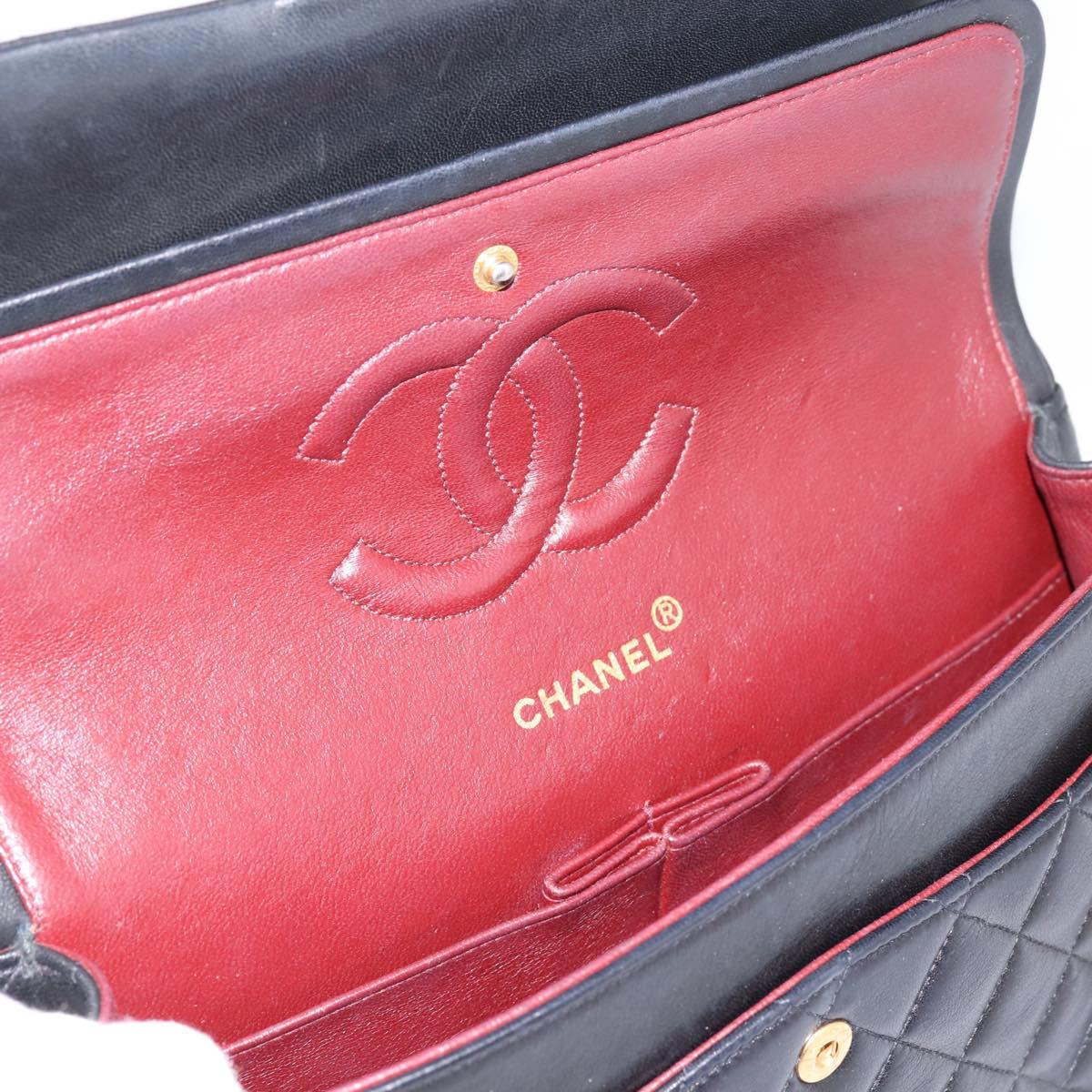 CHANEL Matelasse 25 Chain Shoulder Bag Lamb Skin Black Gold CC Auth 197319SAM