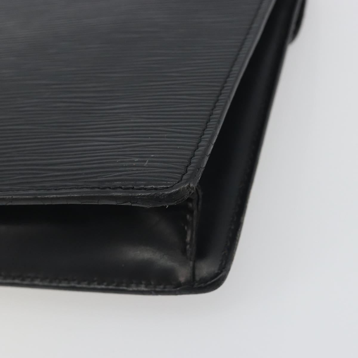 LOUIS VUITTON Epi Serie Dragonne Clutch Bag Black Noir M52612 LV Auth 197453