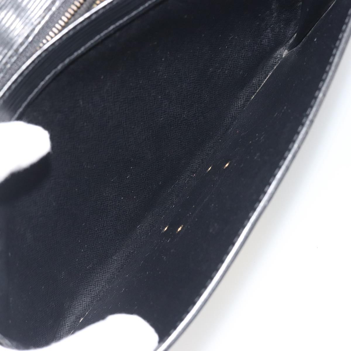 LOUIS VUITTON Epi Serie Dragonne Clutch Bag Black Noir M52612 LV Auth 197453