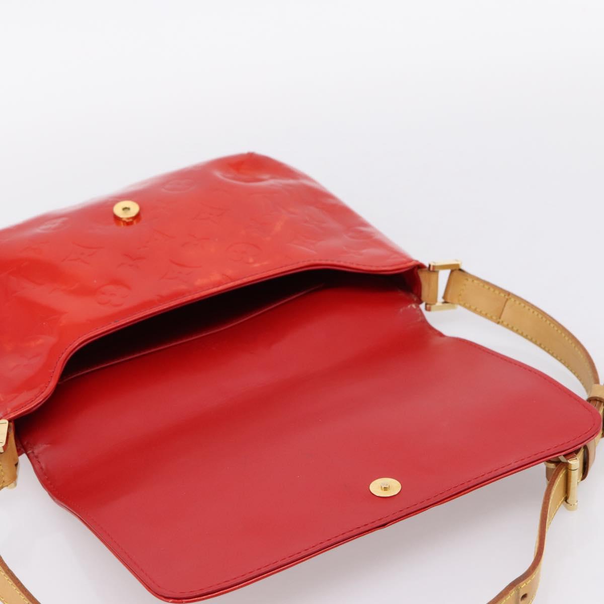 LOUIS VUITTON Monogram Vernis Thompson Street Bag Red Rouge M91094 Auth 197460