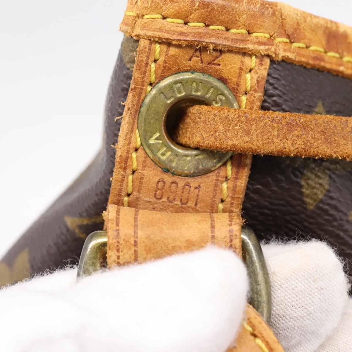 LOUIS VUITTON Monogram Petit Noe Shoulder Bag M42226 LV Auth 197539
