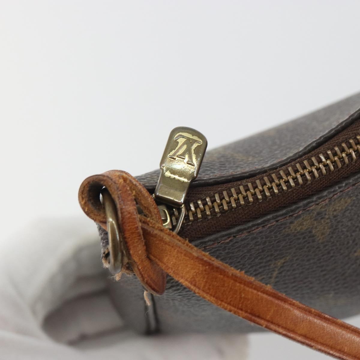 LOUIS VUITTON Monogram Pochette Accessoires Pouch M51980 LV Auth 197556