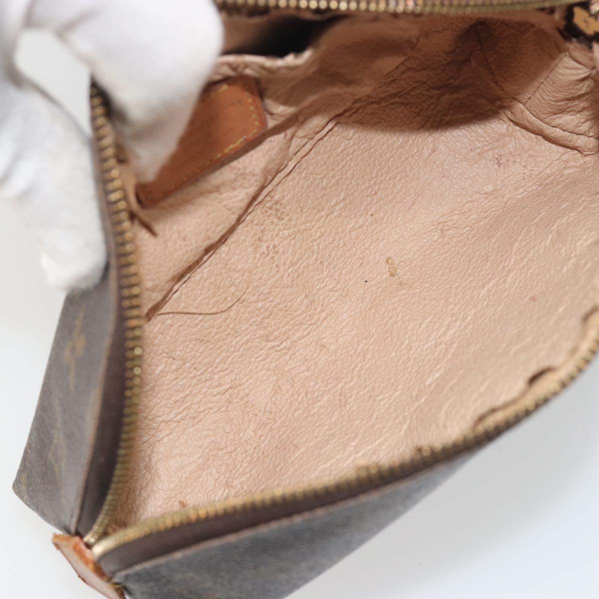 LOUIS VUITTON Monogram Pochette Cosmetic PM Pouch M43998 LV Auth 197565