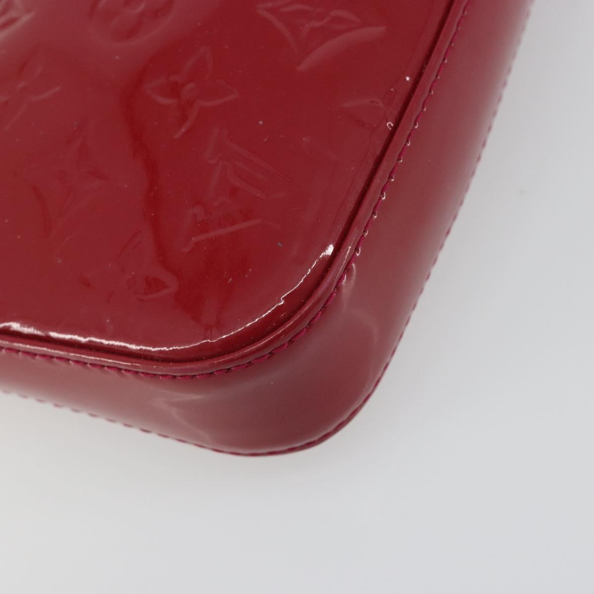 LOUIS VUITTON Vernis Pochette Accessoires Rose Andian M91574 Auth 197577A