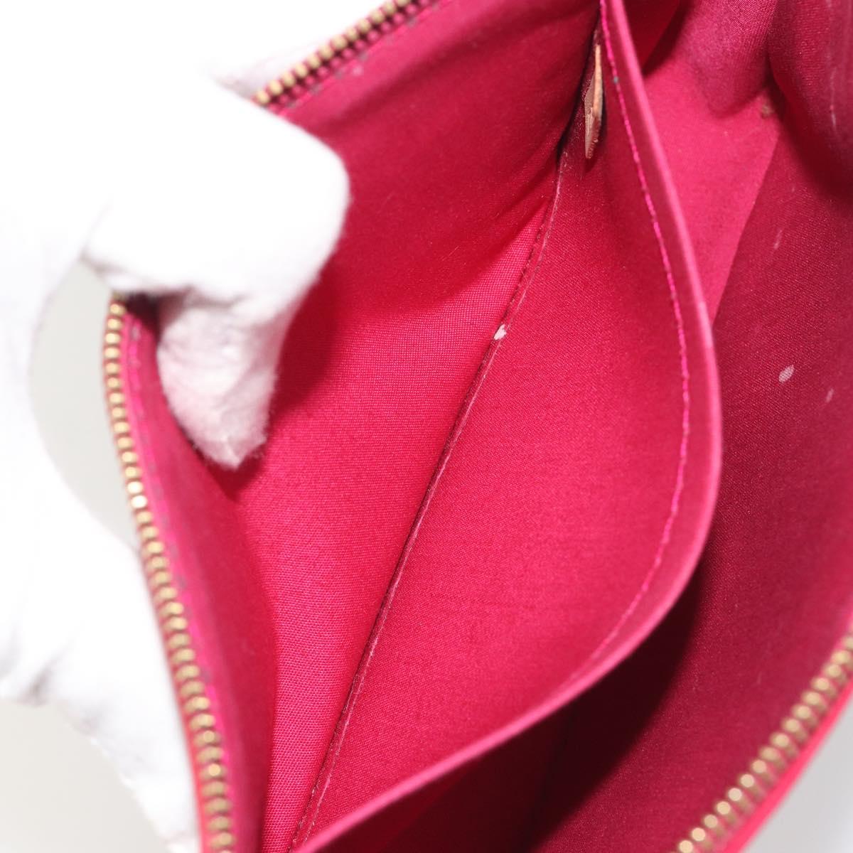 LOUIS VUITTON Vernis Pochette Accessoires Rose Andian M91574 Auth 197577A