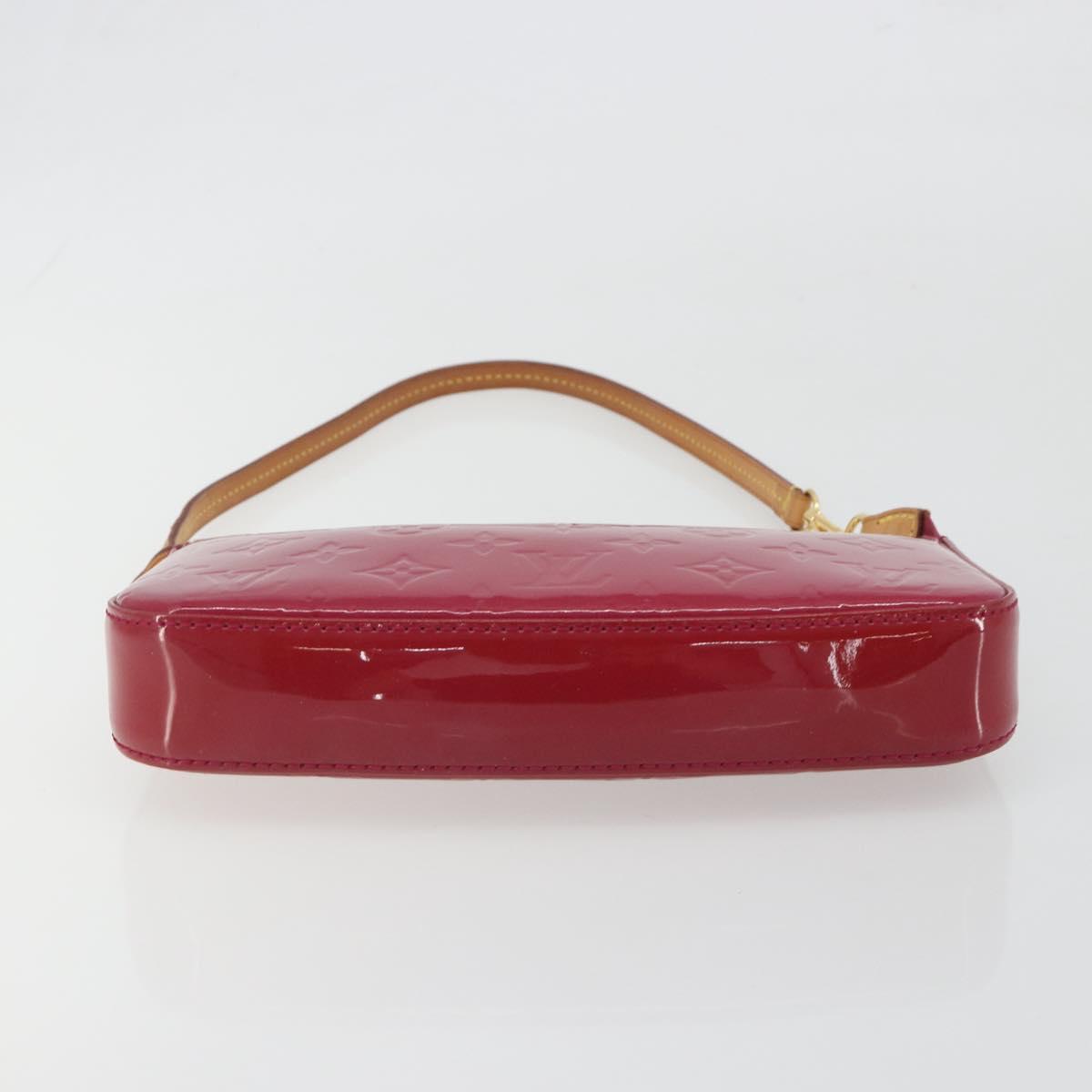 LOUIS VUITTON Vernis Pochette Accessoires Rose Andian M91574 Auth 197577A