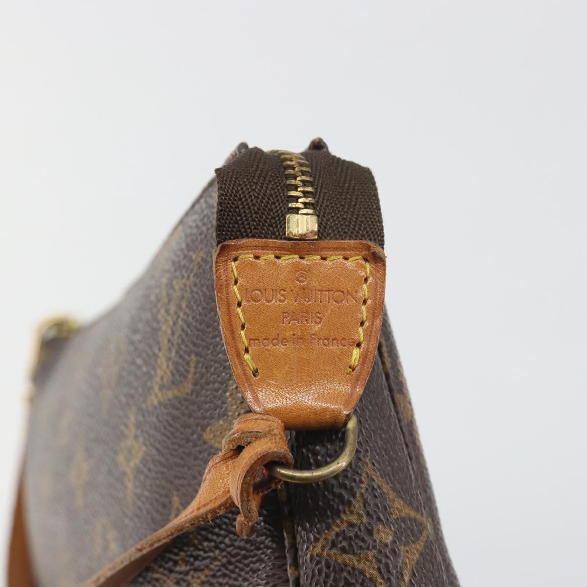 LOUIS VUITTON Monogram Pochette Accessoires Pouch M51980 LV Auth 197578
