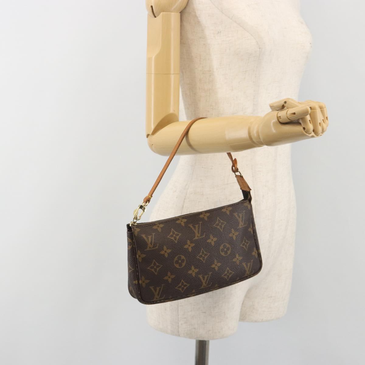 LOUIS VUITTON Monogram Pochette Accessoires Pouch M51980 LV Auth 197578