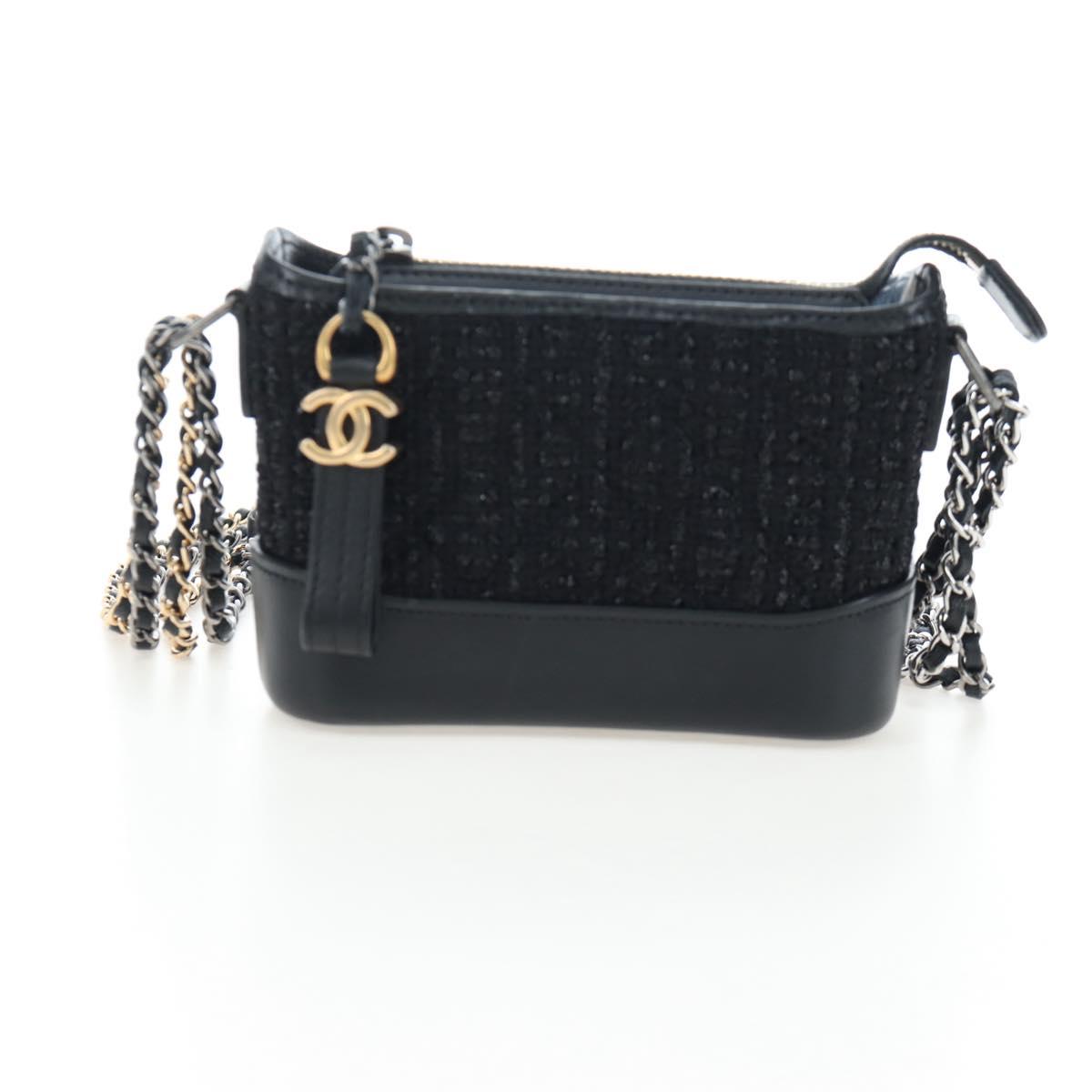 CHANEL Mini Matelasse 12 Success Story Chain Bag Leather Black CC Auth 197581SV