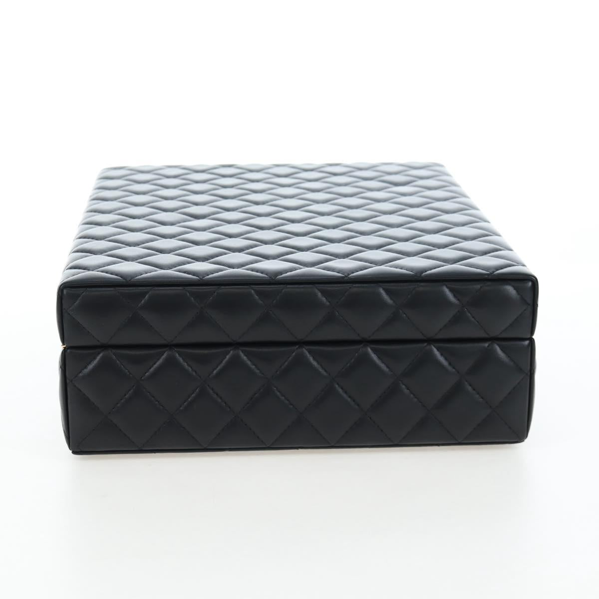 CHANEL Mini Matelasse 12 Success Story Chain Bag Leather Black CC Auth 197581SV