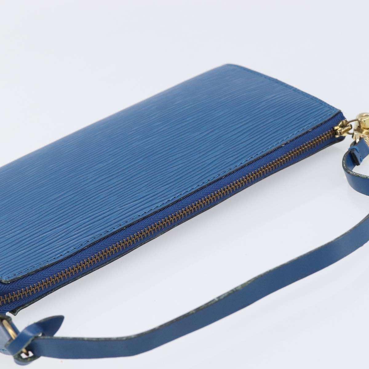 LOUIS VUITTON Epi Pochette Accessoires Pouch Blue M52985 LV Auth 197712V