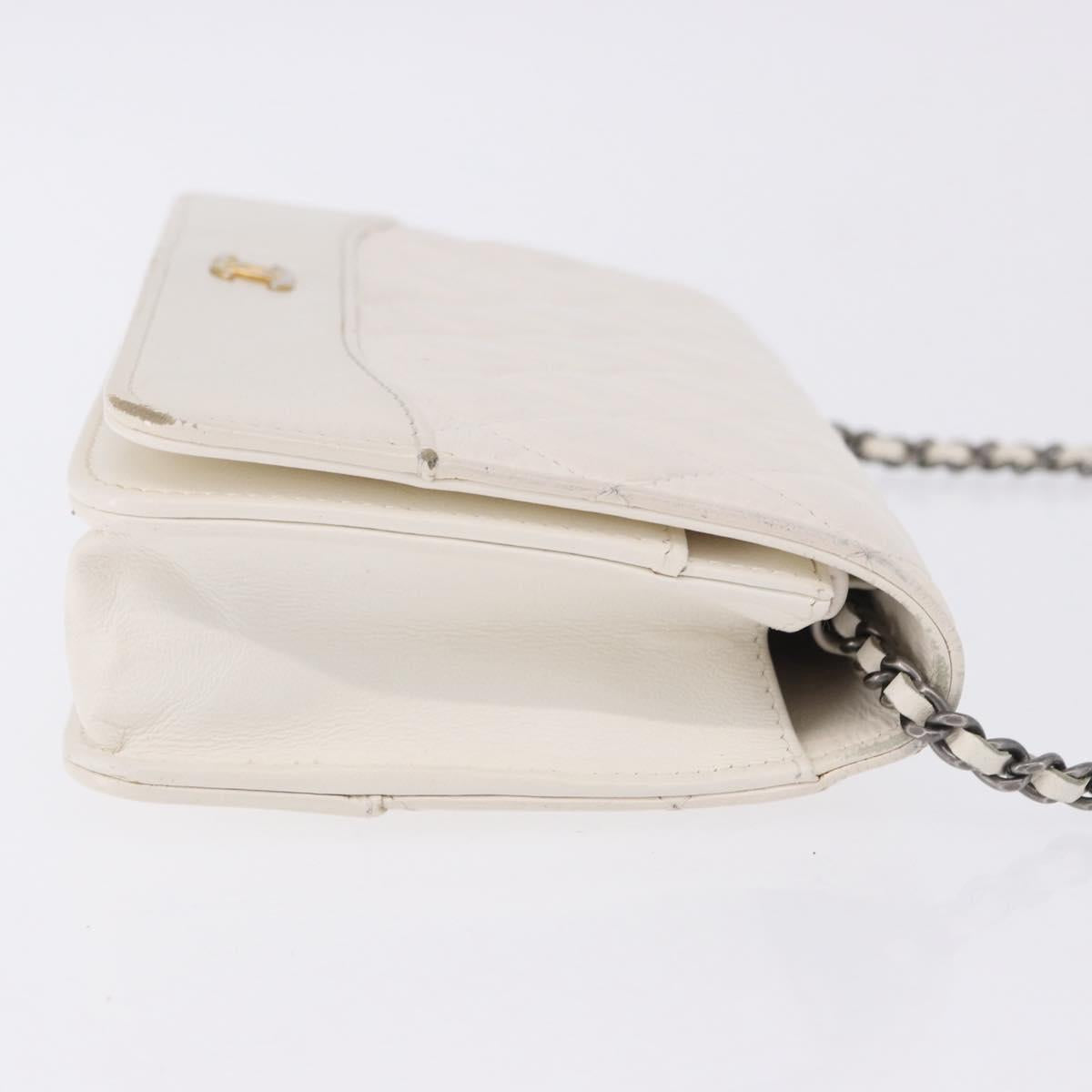 CHANEL Matelasse Chain Chain Shoulder Wallet Lamb Skin White CC Auth 197718V