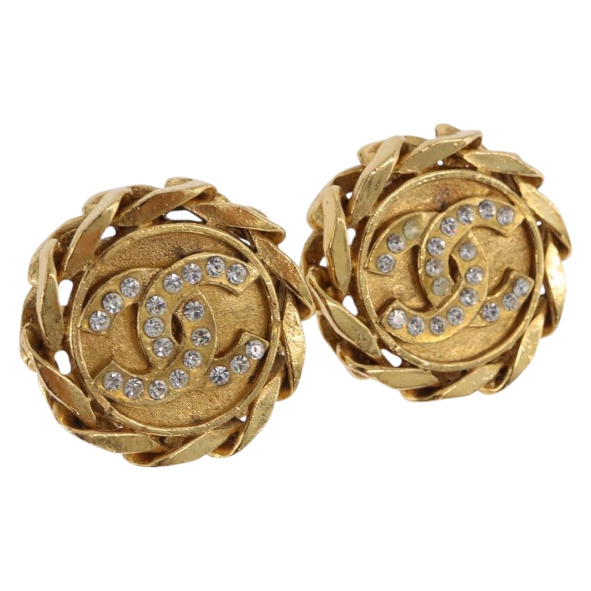 CHANEL Earring Metal Gold Tone CC Auth 197928M