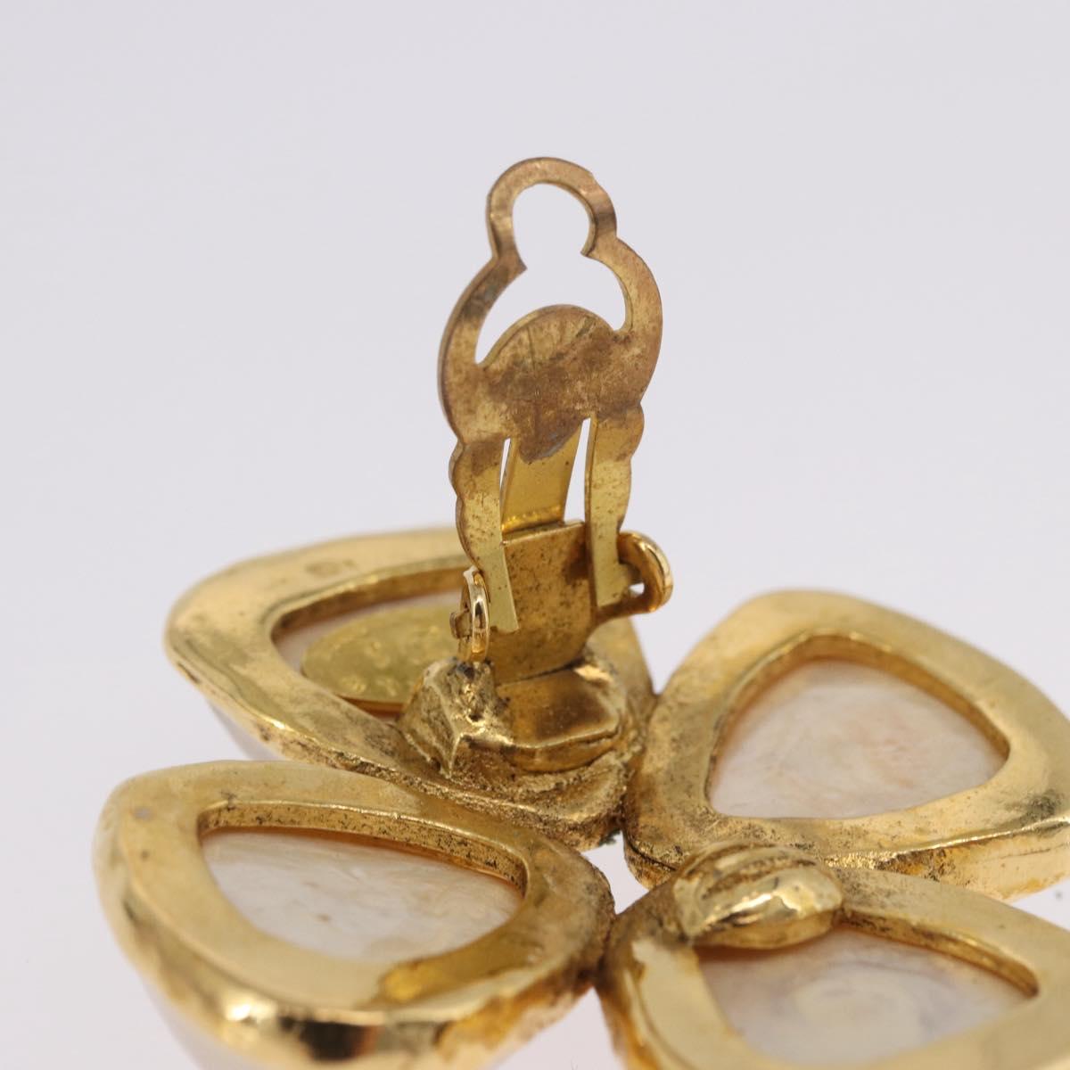 CHANEL Pearl Earring Metal Gold Tone CC Auth 197929