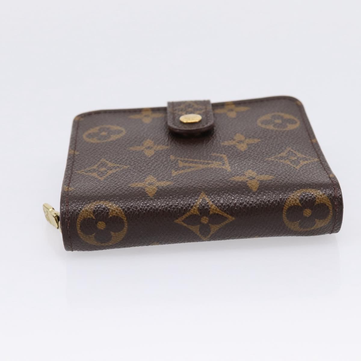 LOUIS VUITTON Monogram Compact Zip Wallet M61667 LV Auth 197930A