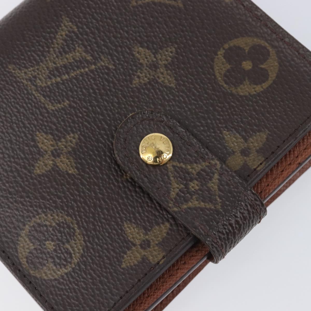 LOUIS VUITTON Monogram Compact Zip Wallet M61667 LV Auth 197958A