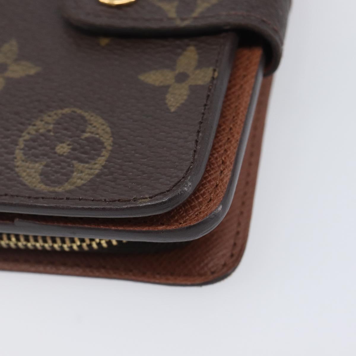 LOUIS VUITTON Monogram Compact Zip Wallet M61667 LV Auth 197958A