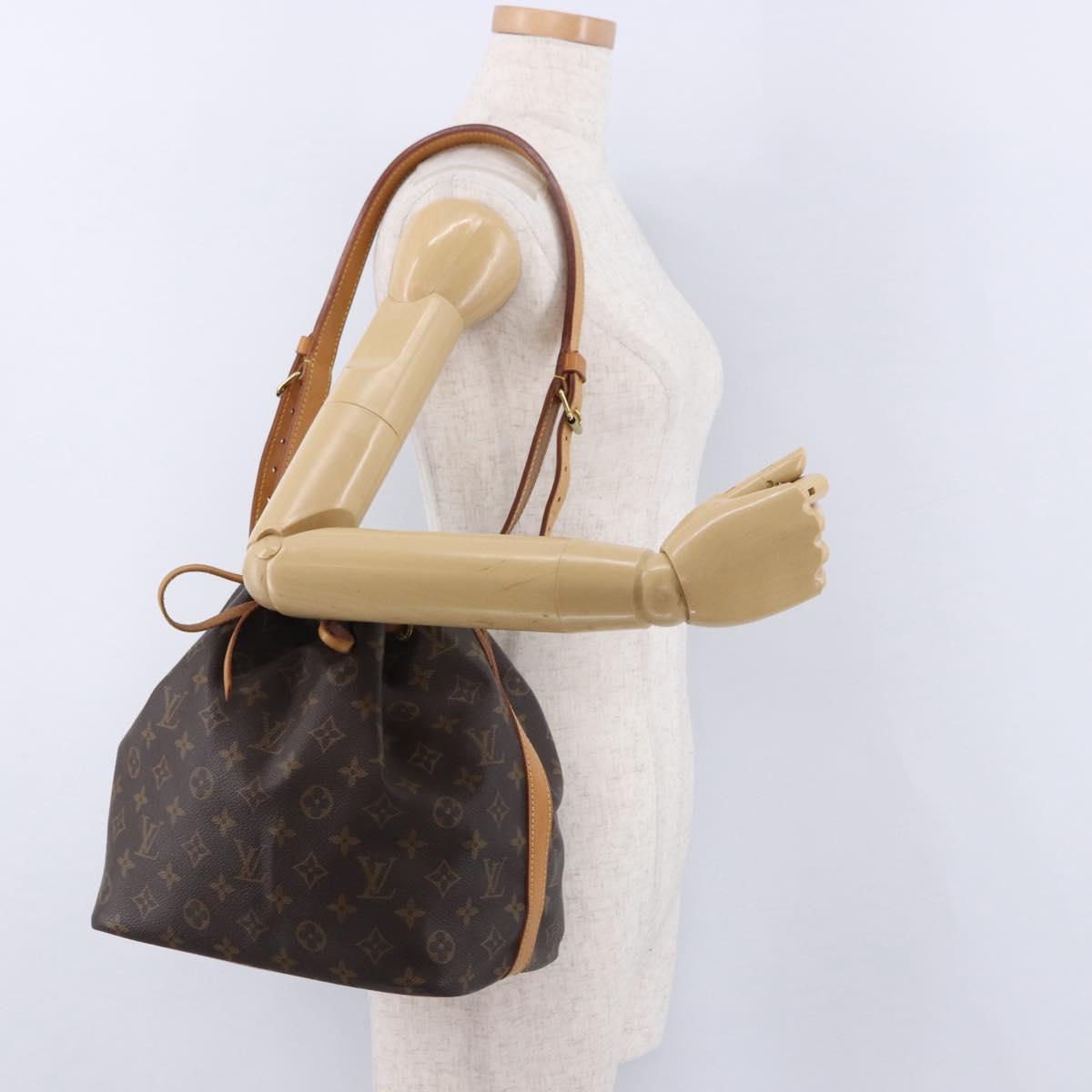 LOUIS VUITTON Monogram Petit Noe Shoulder Bag M42226 LV Auth 198317V