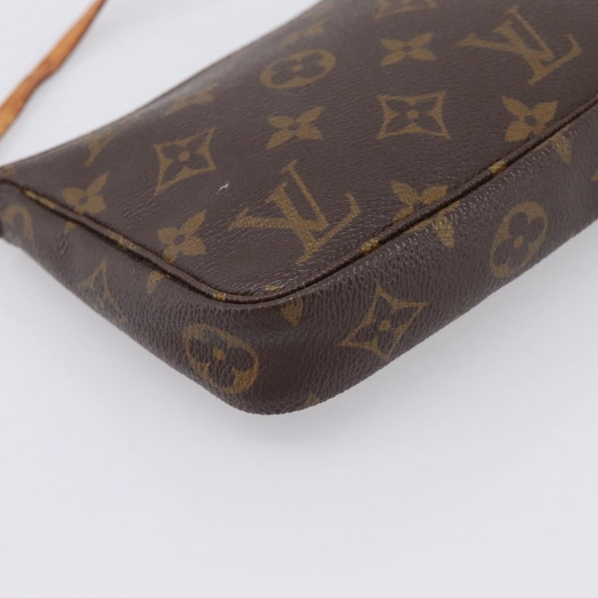 LOUIS VUITTON Monogram Pochette Accessoires Pouch M51980 LV Auth 198370