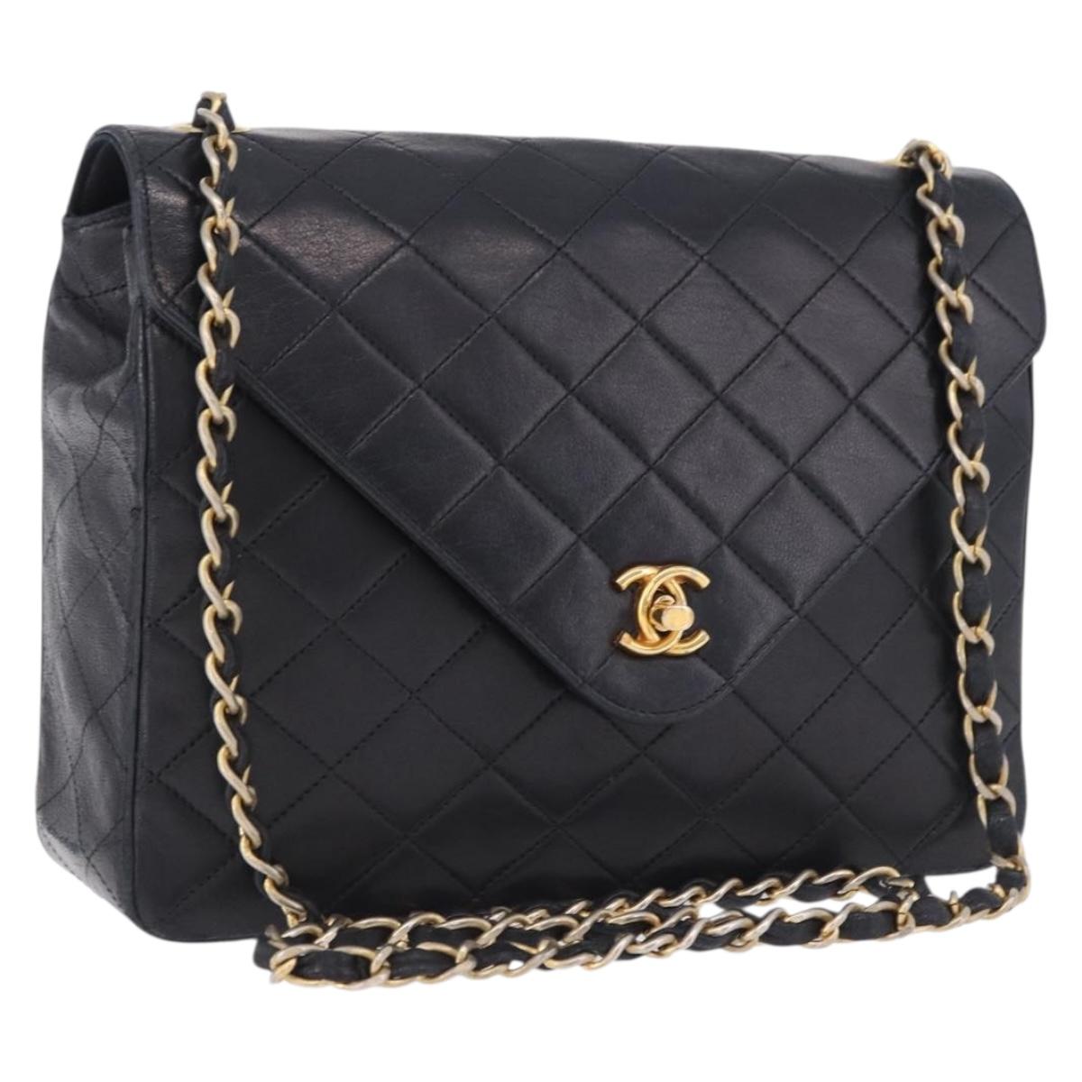 CHANEL Matelasse Chain Shoulder Bag Lamb Skin Black Gold Tone CC Auth 198373V