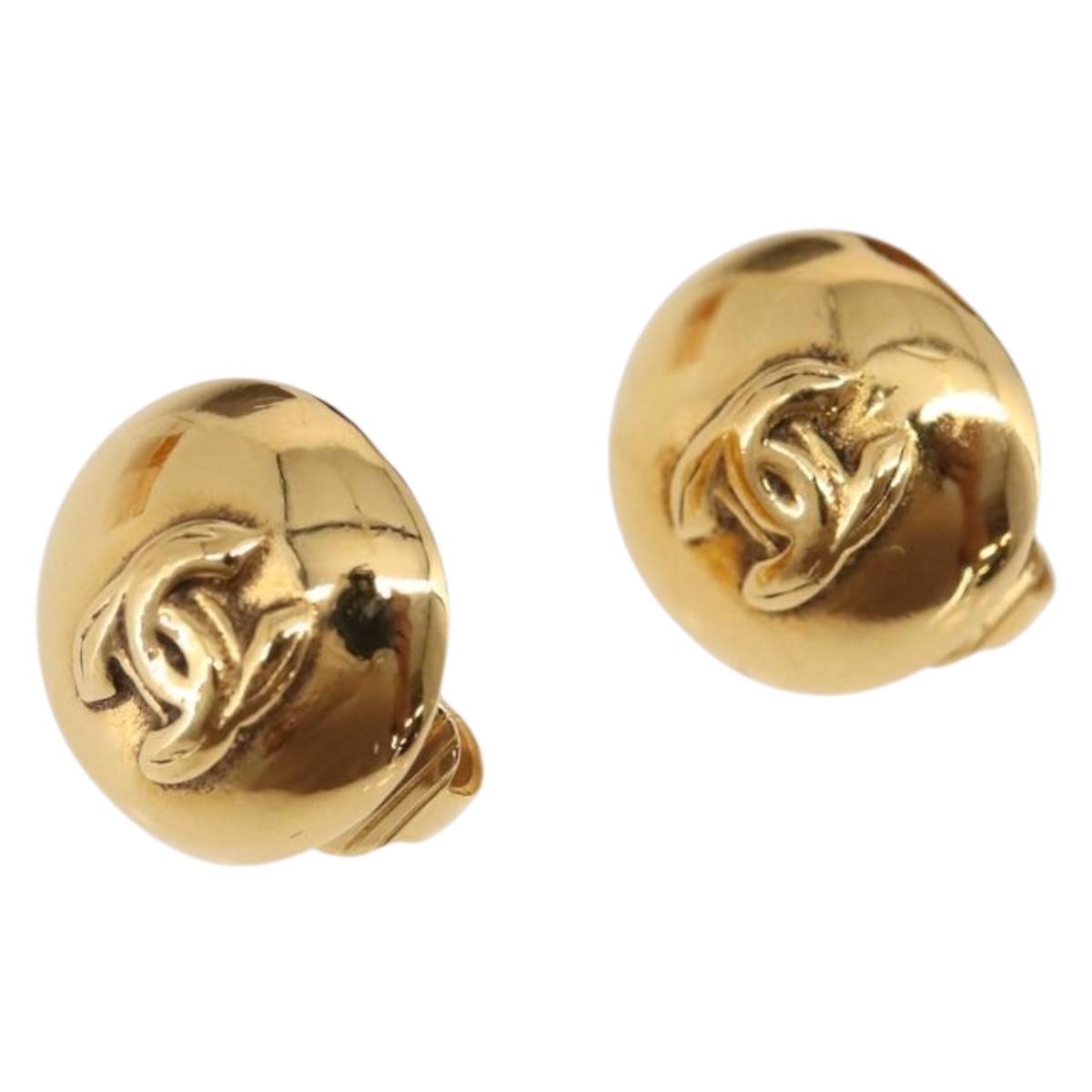 CHANEL COCO Mark Earring Metal Gold Tone CC Auth 198444V