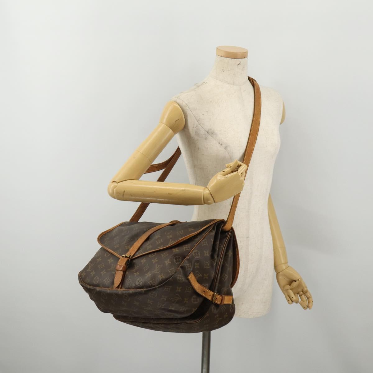 LOUIS VUITTON Monogram Saumur 35 Shoulder Bag M42254 LV Auth 198486
