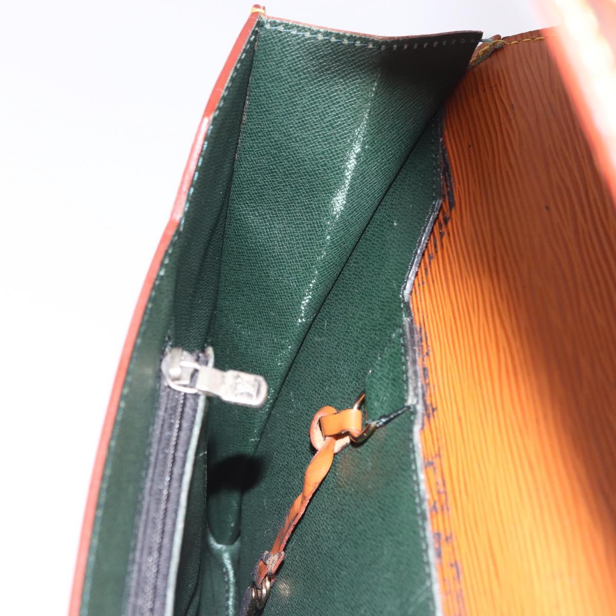 LOUIS VUITTON Epi Porte Documents Bandouliere Zipangu Gold M54468 LV Auth 198503