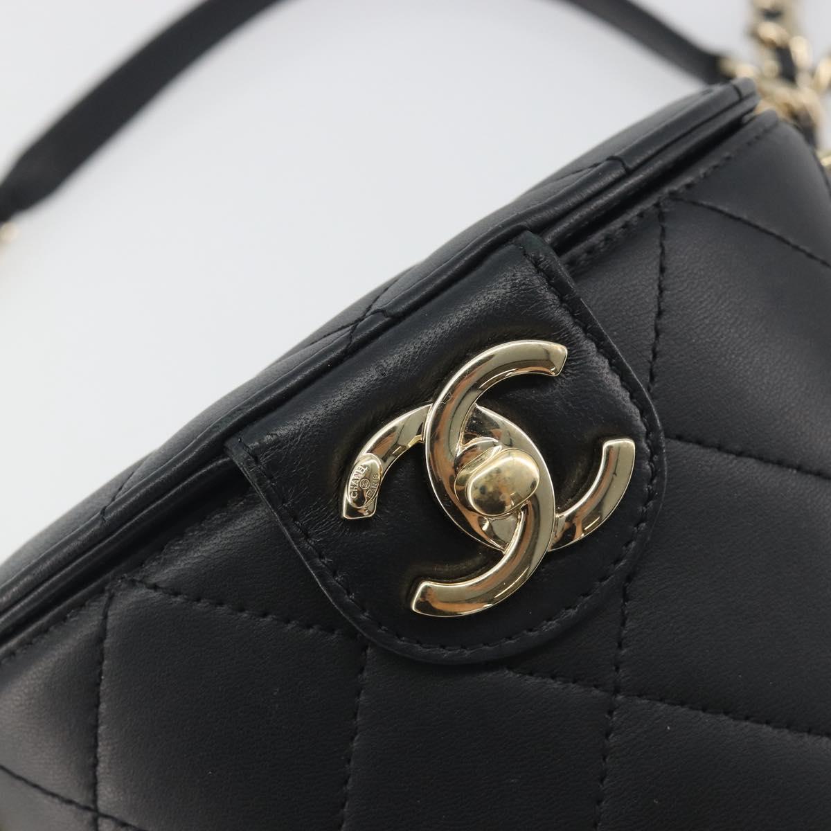 CHANEL Matelasse Chain Shoulder Vanity Bag Lamb Skin Black CC Auth 198651SAM