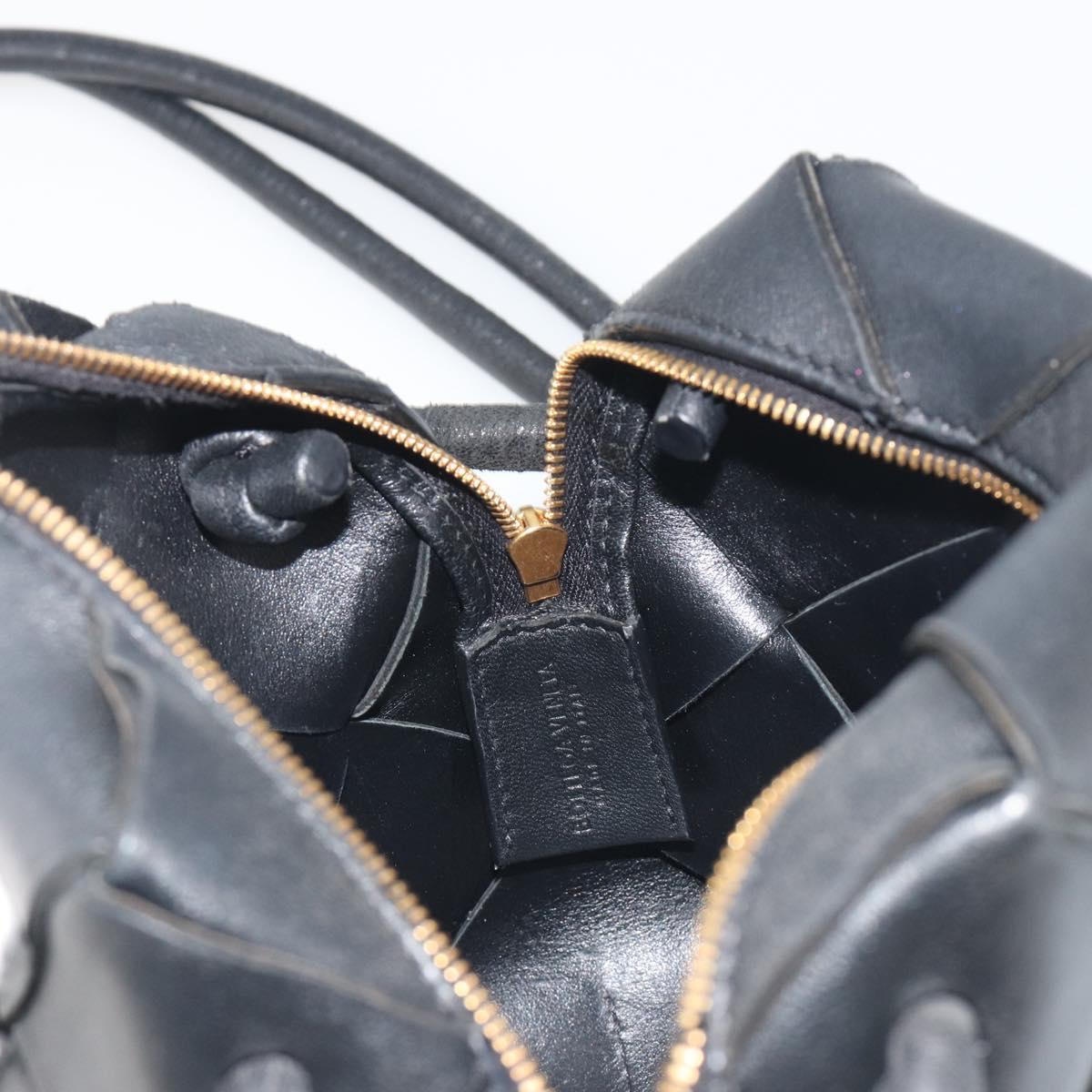 BOTTEGA VENETA MAXI INTRECCIATO Shoulder Bag Leather Black Gold Auth 198658A