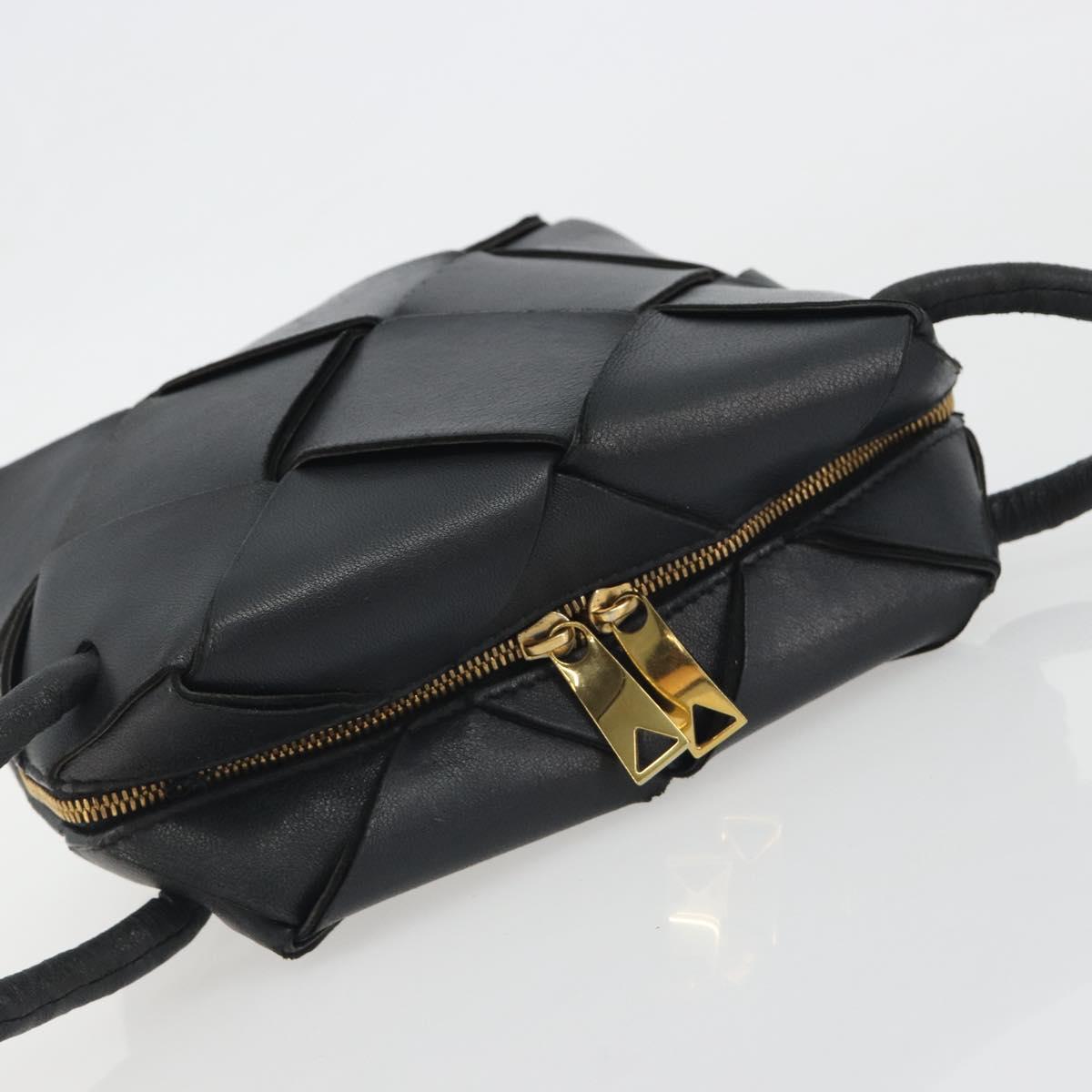 BOTTEGA VENETA MAXI INTRECCIATO Shoulder Bag Leather Black Gold Auth 198658A