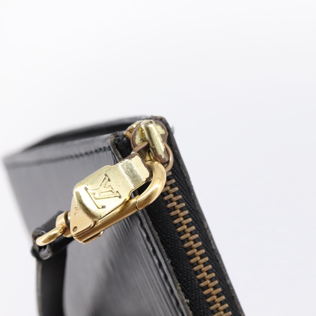 LOUIS VUITTON Epi Pochette Accessoires Pouch Black M52982 LV Auth 198701A