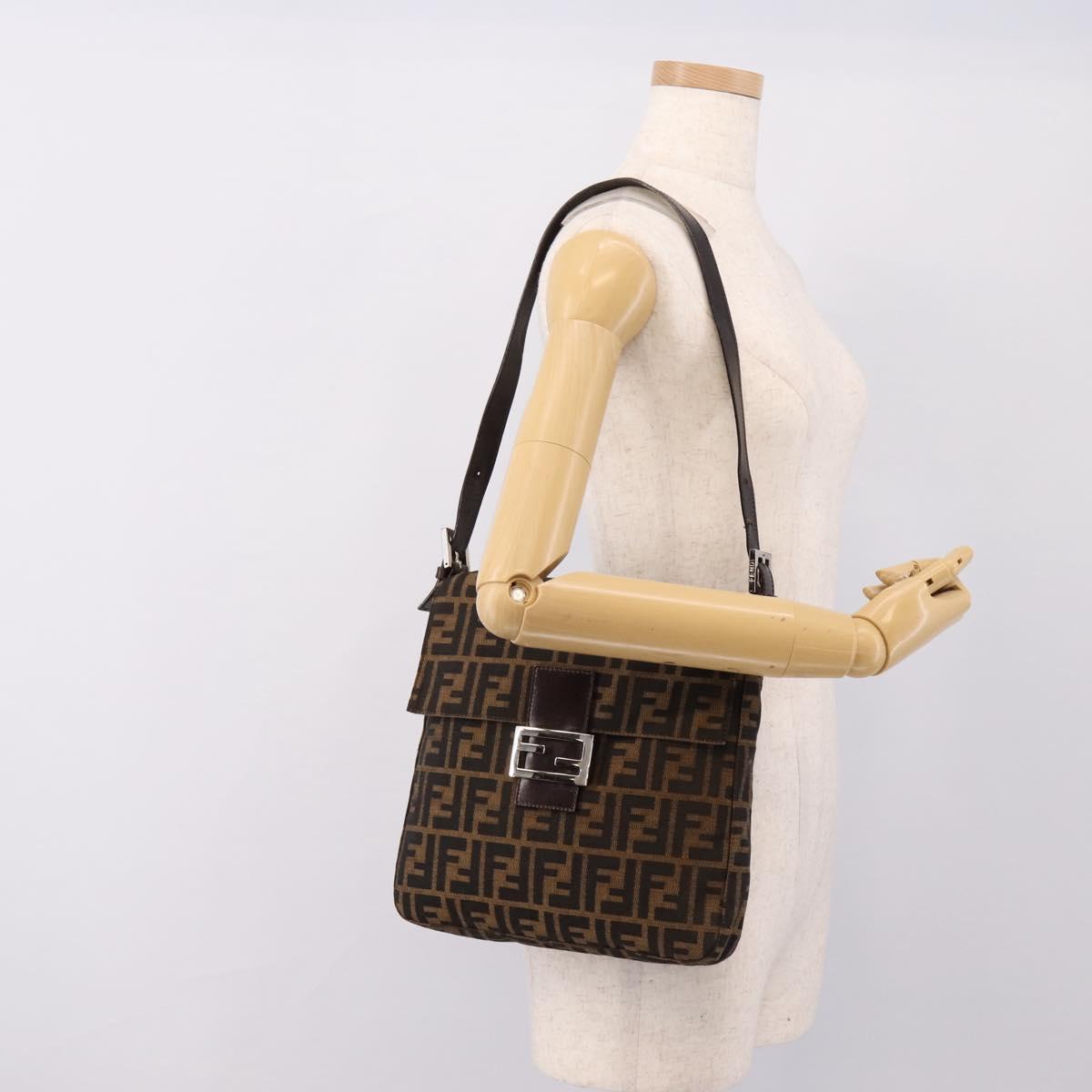 FENDI Zucca Canvas Mamma Baguette Shoulder Bag Brown Black Auth 198709A