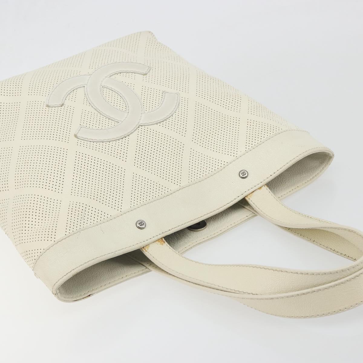 CHANEL Tote Bag Punching Leather White Silver CC Auth 198721A
