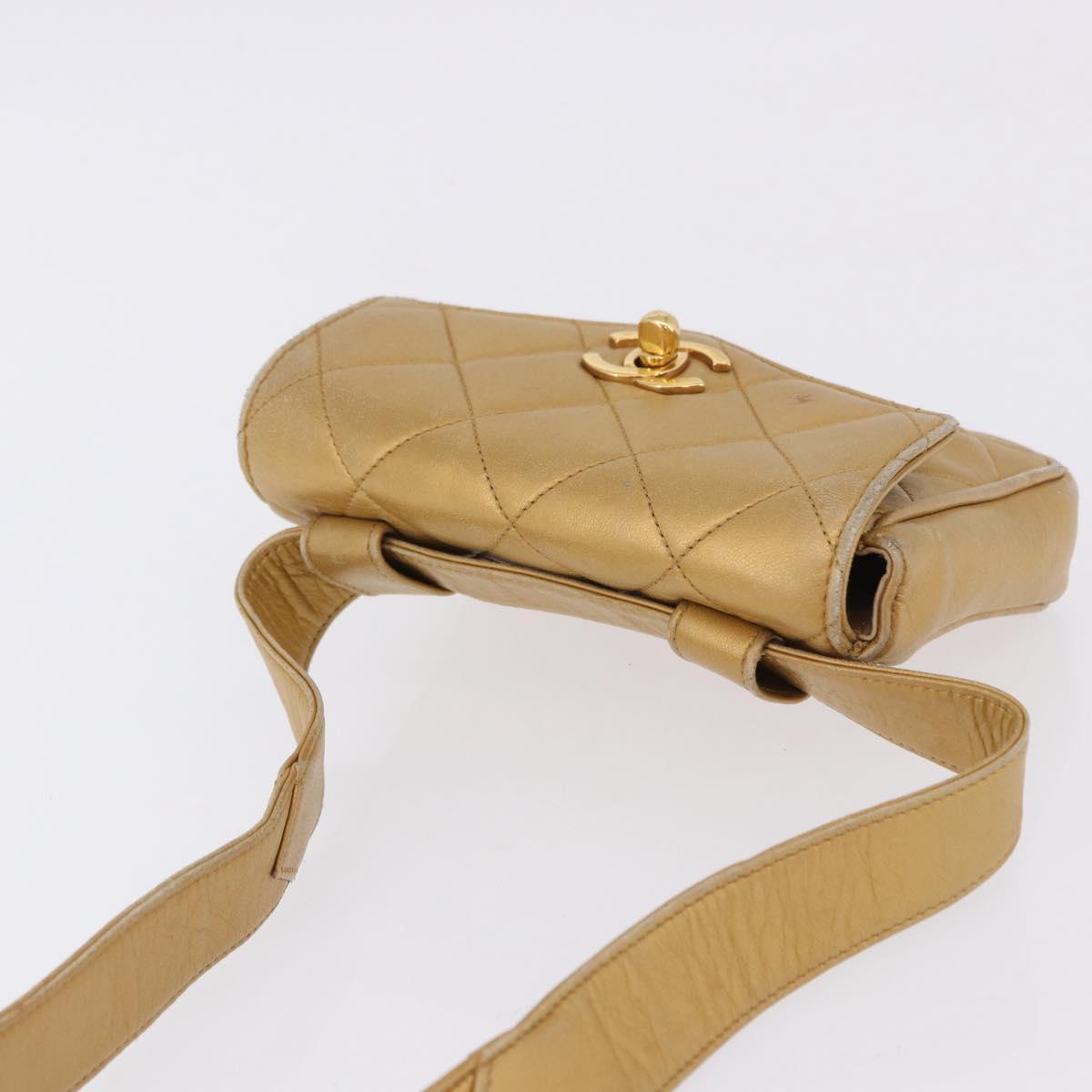 CHANEL Matelasse Waist Bag Lamb Skin Gold CC Auth 198737
