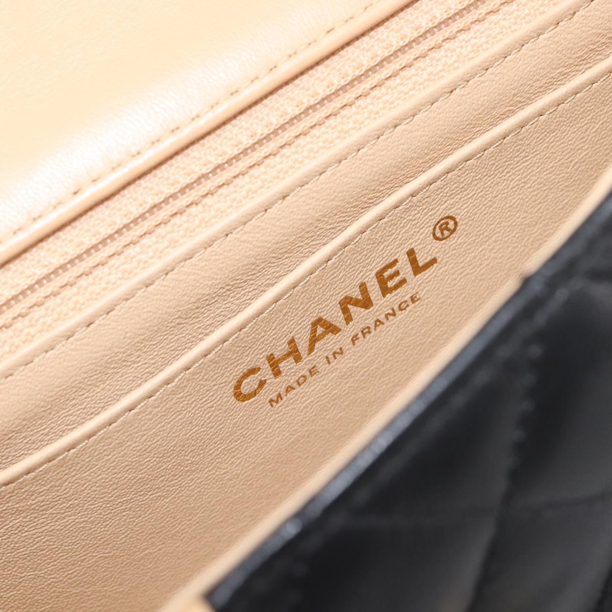 CHANEL Mini Matelasse Chain Shoulder Bag Lamb Skin Beige Gold CC Auth 198755SAM