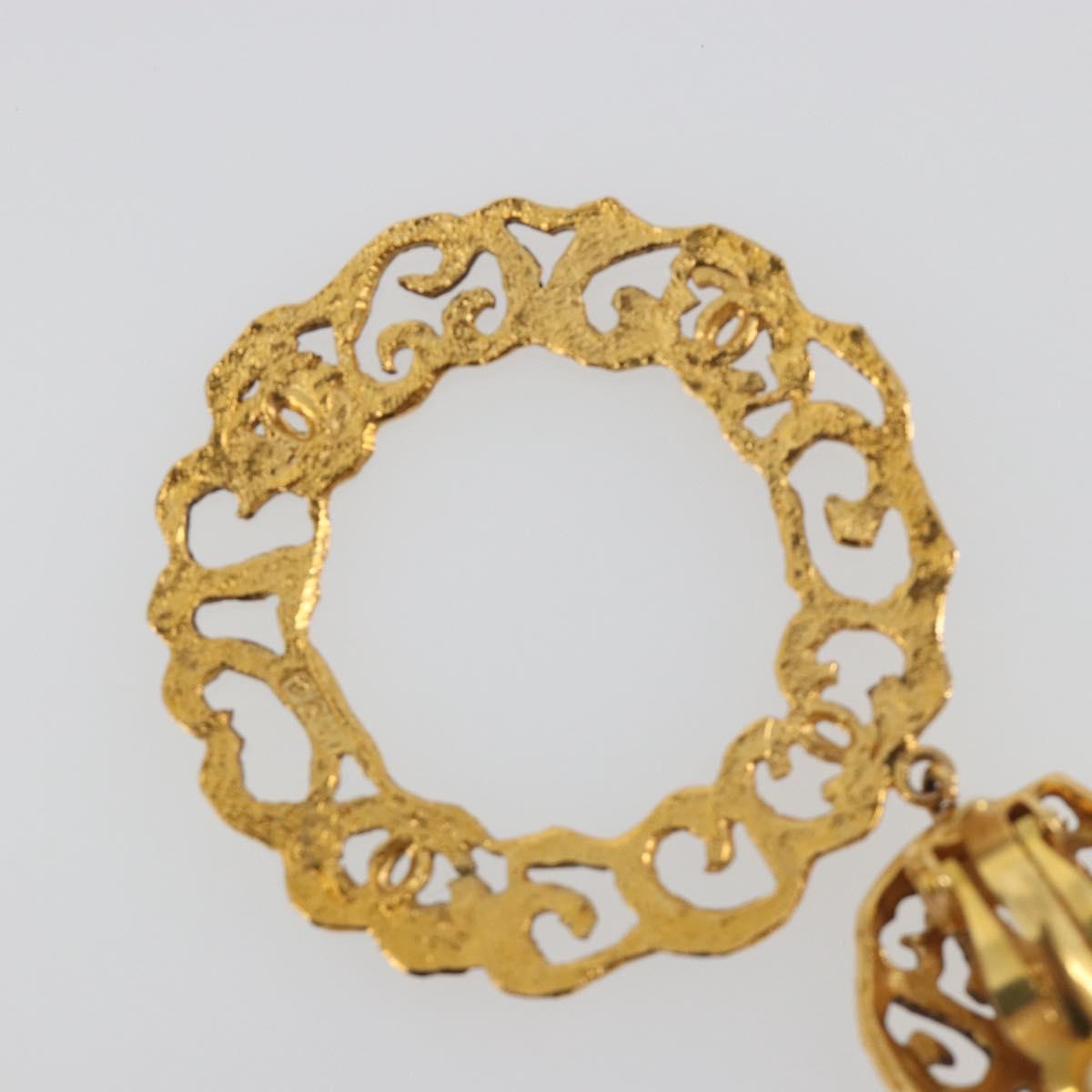 CHANEL Pierce Metal Gold Tone CC Auth 198818V